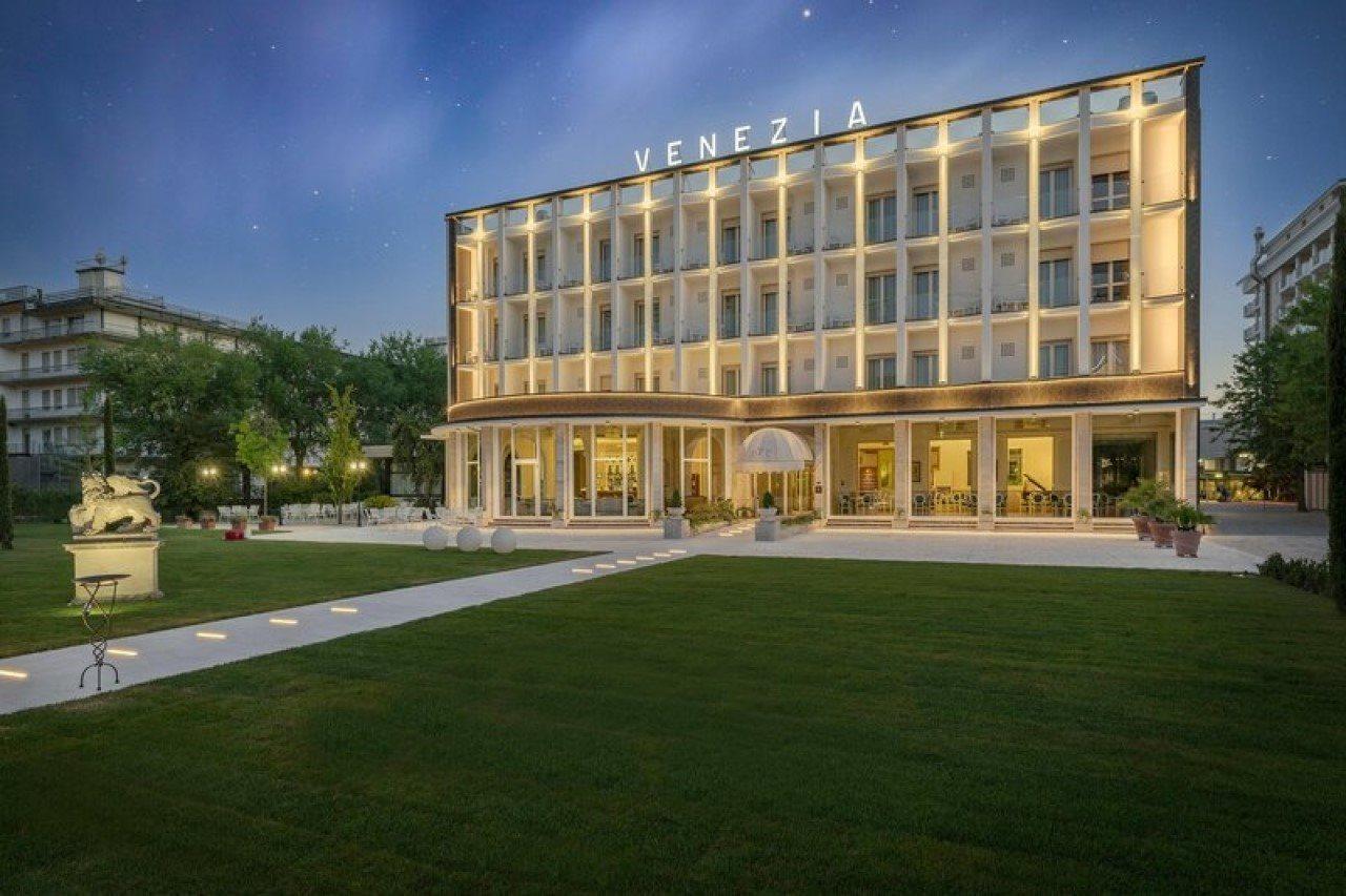 Hotel Terme Venezia Abano Terme Esterno foto