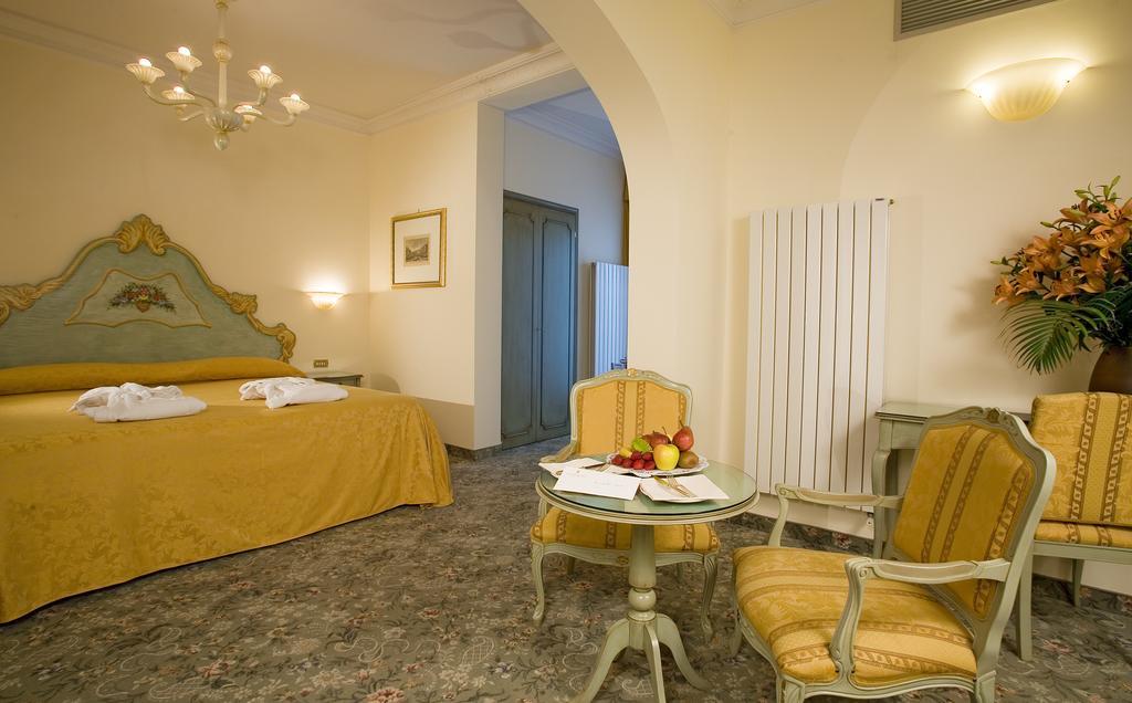 Hotel Terme Venezia Abano Terme Esterno foto